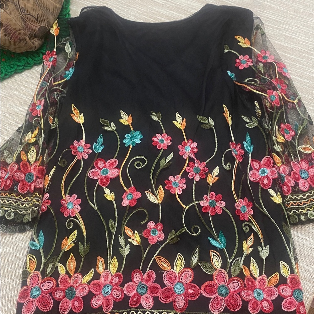 Vintage Emery Rose Top  Floral Embroidered Multi-color Blouse 3/4 Sleeves Small - Picture 13 of 14